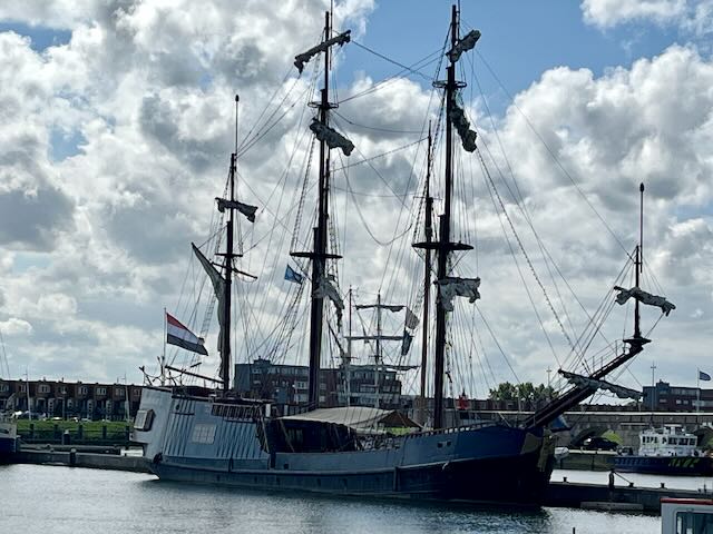 Schiff bei Lelystad