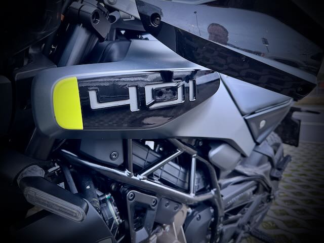 Husqvarna 401 Svartpilen